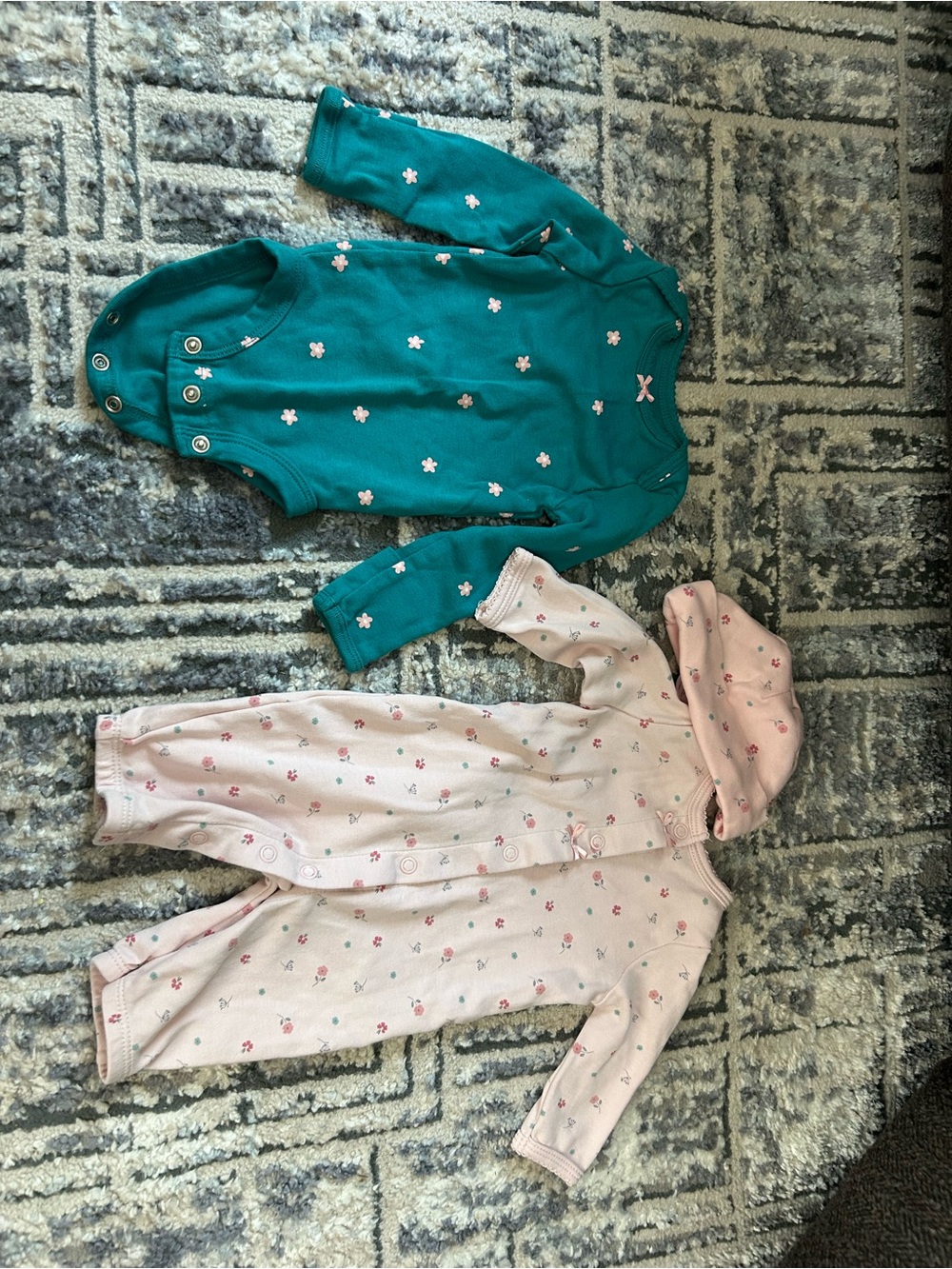 Teal Floral Long-Sleeve Baby Bodysuit & Pink Floral One-Piece Set With Hat